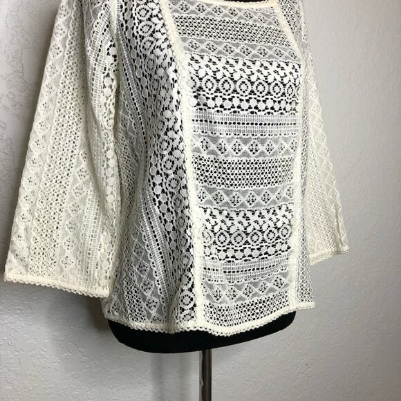 Joie cream off white lace eyelet crochet open knit top size Medium - Picture 6 of 14